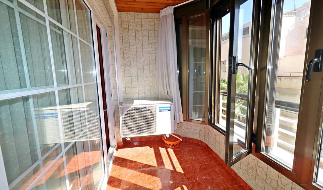 3 chambre Appartement à vendre à Torrevieja - 250 000 € (Ref: 10147483)