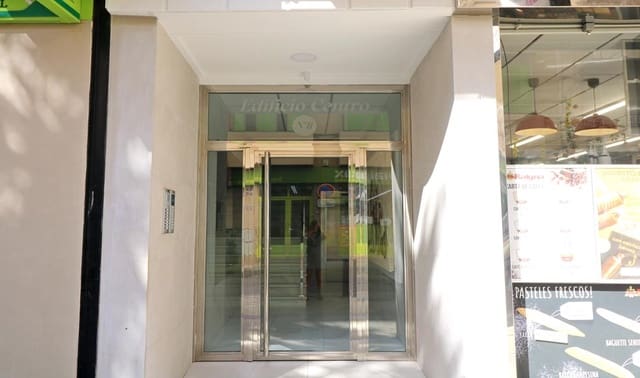 3 chambre Appartement à vendre à Centro - Muelle Pesquero, Torrevieja - 250 000 € (Ref: 10147483)