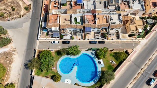 3 chambre Appartement à vendre à Playa Flamenca, Orihuela avec piscine - 179 000 € (Ref: 10155827)