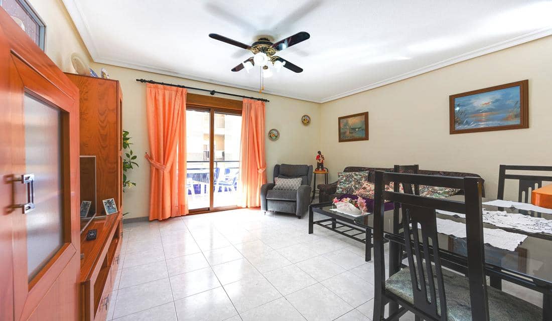 Apartamento de 1 habitación en Torrevieja en venta con piscina - 129.990 € (Ref: 10163492)