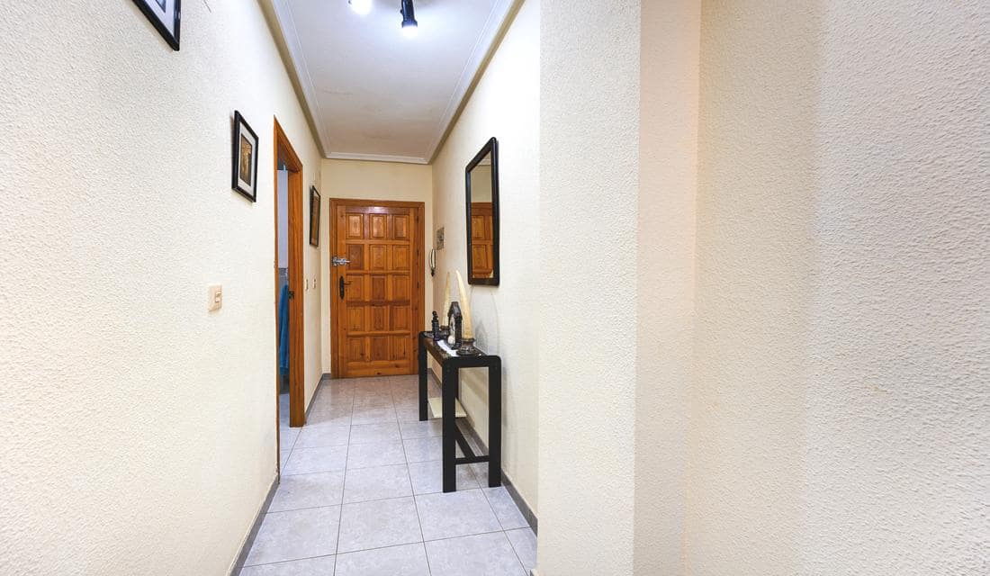 Apartamento de 1 habitación en Torrevieja en venta con piscina - 129.990 € (Ref: 10163492)