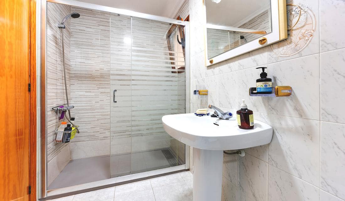 Apartamento de 1 habitación en Torrevieja en venta con piscina - 129.990 € (Ref: 10163492)