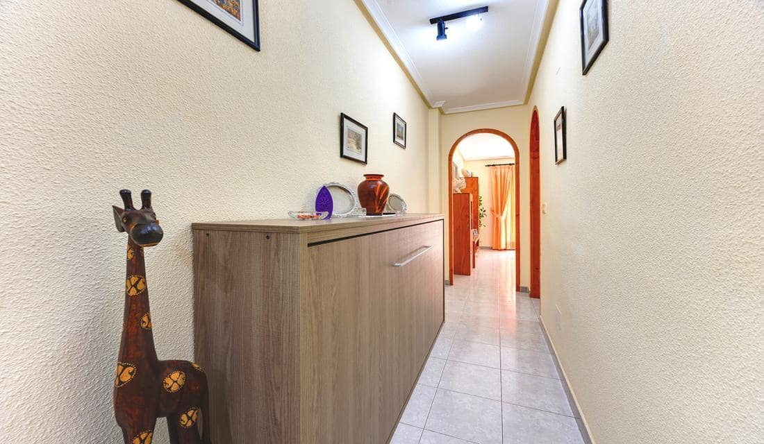 Apartamento de 1 habitación en Torrevieja en venta con piscina - 129.990 € (Ref: 10163492)