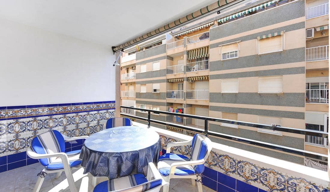Apartamento de 1 habitación en Torrevieja en venta con piscina - 129.990 € (Ref: 10163492)