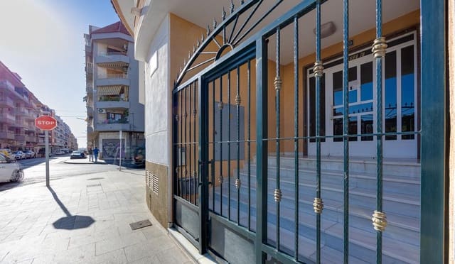 2 soveværelse Lejlighed til salg i Playa del Acequión, Torrevieja med swimmingpool garage - € 159.900 (Ref: 10163600)