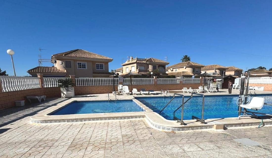 2 bedroom Apartment for sale in Orihuela Costa with pool - € 132,000 (Ref: 10167286)