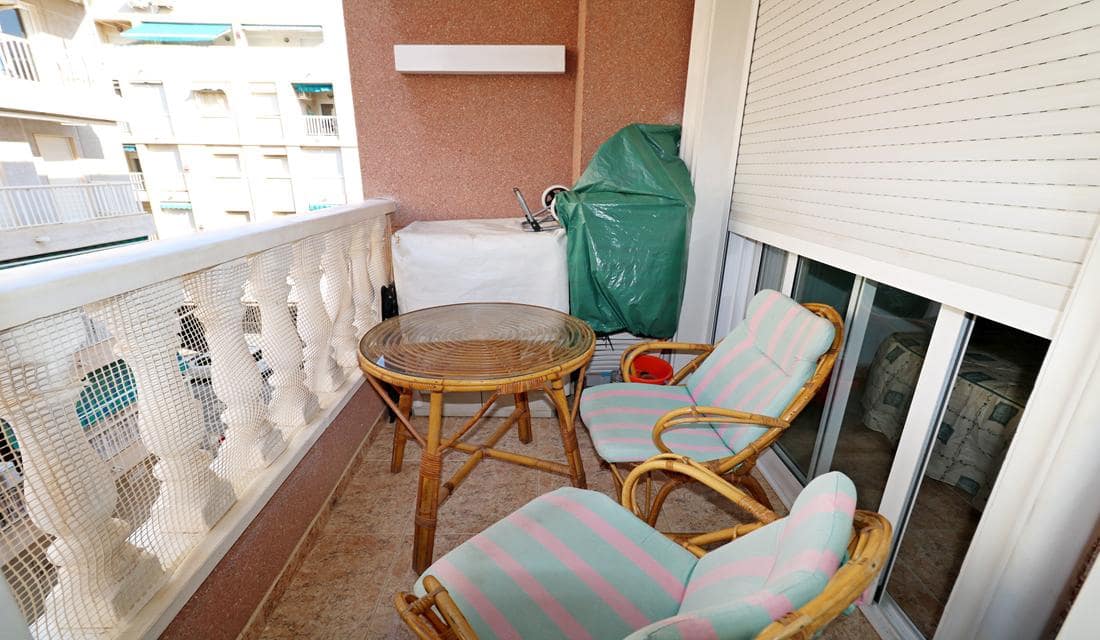 2 soverom Leilighet til salgs i Torrevieja - € 151 000 (Ref: 10172932)