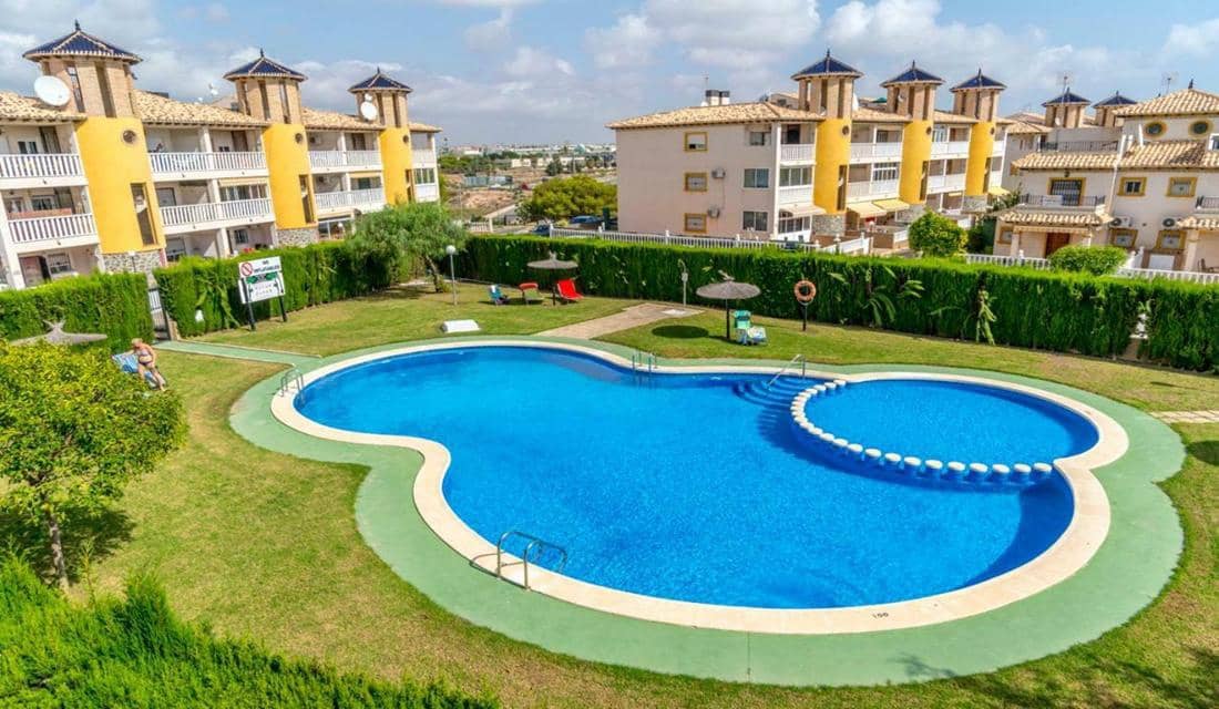 2 soverom Leilighet til salgs i La Zenia med svømmebasseng garasje - € 170 000 (Ref: 10174199)