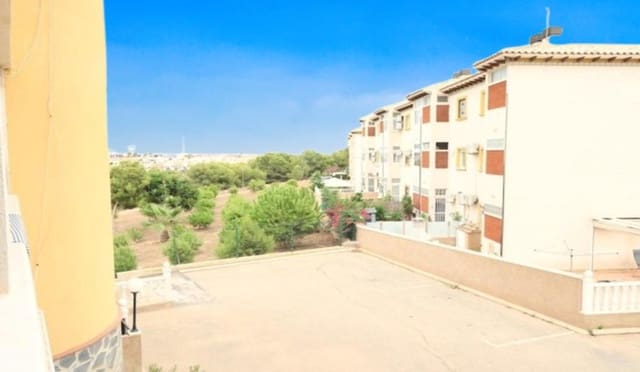 2 soverom Leilighet til salgs i La Zenia, Orihuela med svømmebasseng garasje - € 170 000 (Ref: 10174199)