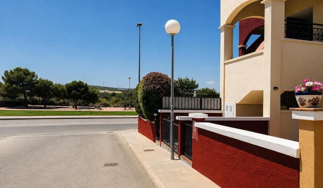 2 soverom Leilighet til salgs i Orihuela Costa med svømmebasseng garasje - € 170 000 (Ref: 10174252)