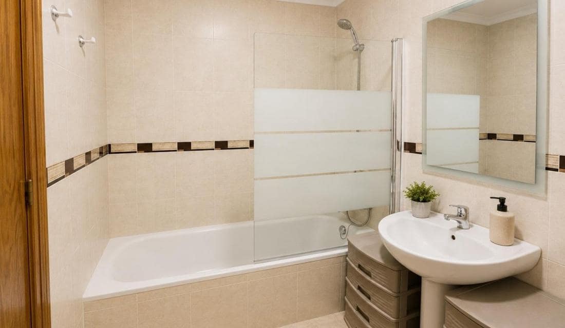2 soverom Leilighet til salgs i Orihuela Costa med svømmebasseng garasje - € 170 000 (Ref: 10174252)