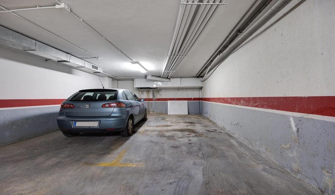 3 bedroom Penthouse for sale in Torrevieja with garage - € 299,995 (Ref: 10175669)
