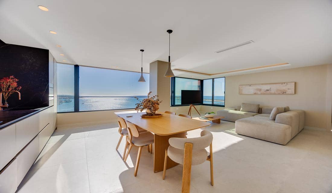 2 makuuhuone Huoneisto myytävänä paikassa Torrevieja mukana uima-altaan - 550 000 € (Ref: 10175709)