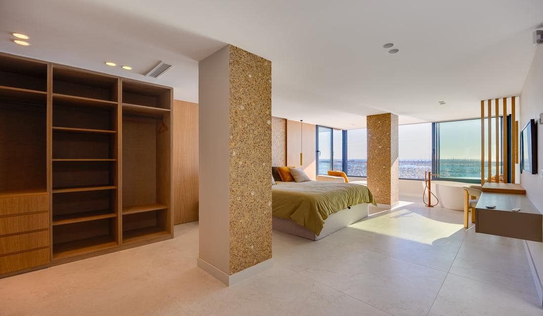 2 makuuhuone Huoneisto myytävänä paikassa Torrevieja mukana uima-altaan - 550 000 € (Ref: 10175709)