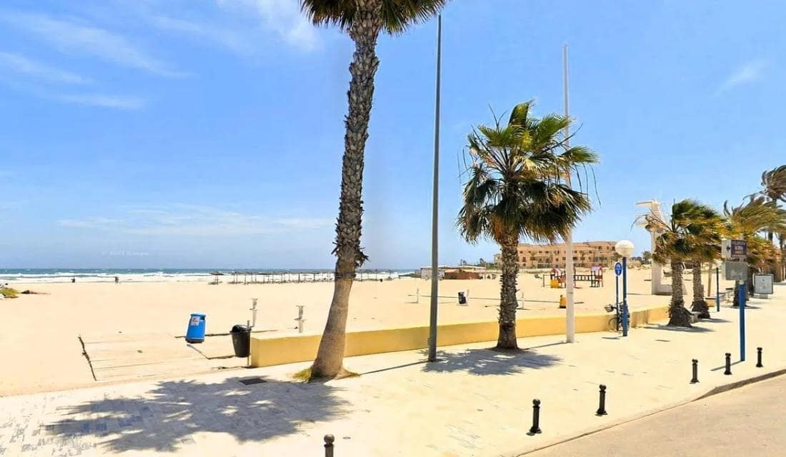 Casa de 3 habitaciones en Playa Flamenca en venta con piscina - 262.000 € (Ref: 10176108)