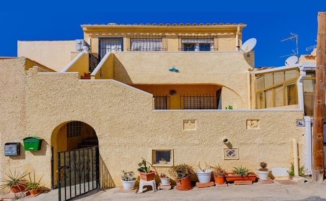 Casa de 2 habitaciones en La Marina, Elche / Elx en venta con garaje - 119.995 € (Ref: 10183666)