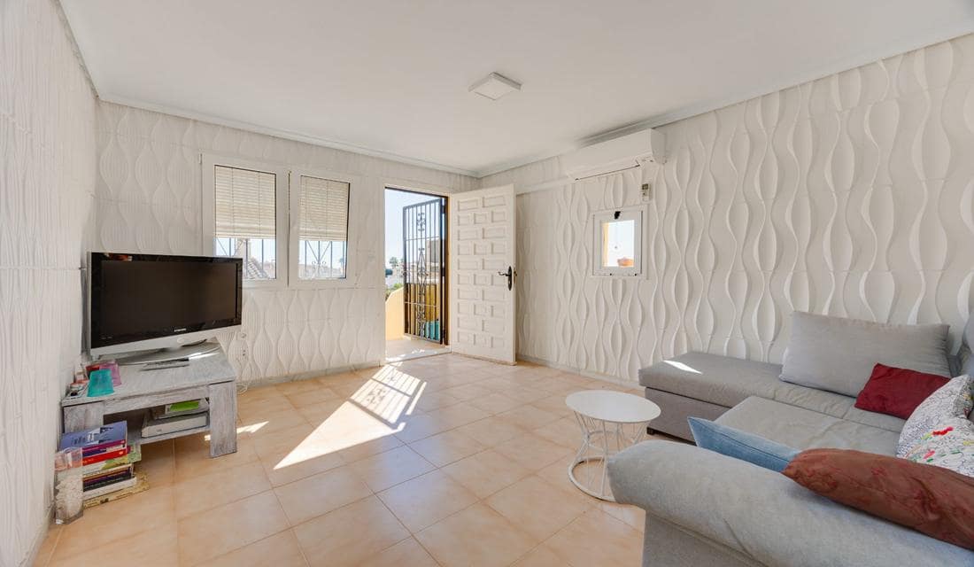 Casa de 2 habitaciones en La Marina en venta con garaje - 119.995 € (Ref: 10183666)