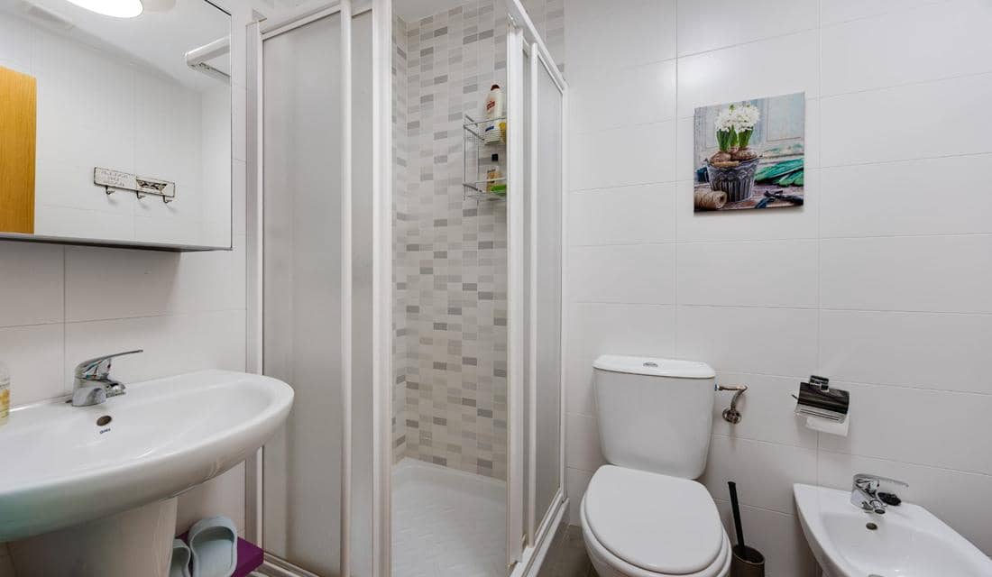 Apartamento de 1 habitación en Torrevieja en venta con garaje - 147.100 € (Ref: 10183769)