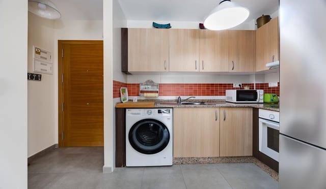 Apartamento de 1 habitación en Puerto Deportivo, Torrevieja en venta con garaje - 147.100 € (Ref: 10183769)