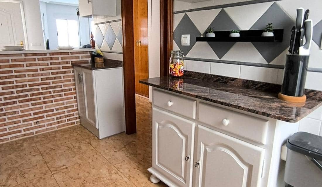 2 soverom Villa til salgs i El Raso med svømmebasseng garasje - € 275 000 (Ref: 10183869)