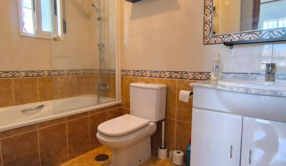 2 soverom Villa til salgs i El Raso med svømmebasseng garasje - € 275 000 (Ref: 10183869)