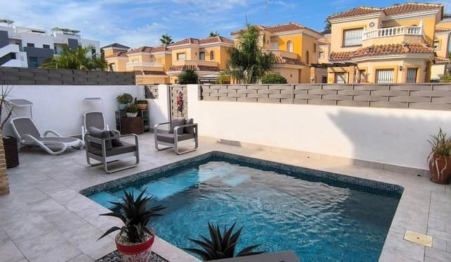2 soverom Villa til salgs i El Raso, Guardamar del Segura med svømmebasseng garasje - € 275 000 (Ref: 10183869)