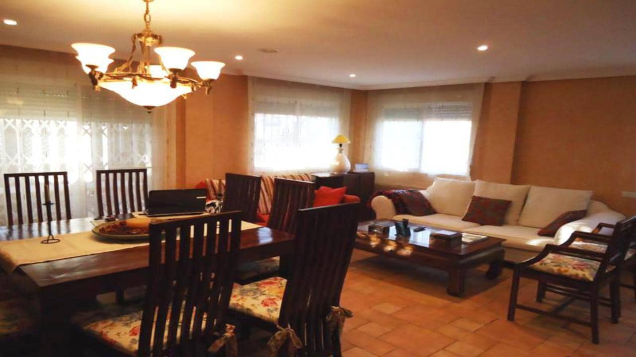 3 bedroom Villa for sale in Benferri with pool garage - € 199,995 (Ref: 3362060)