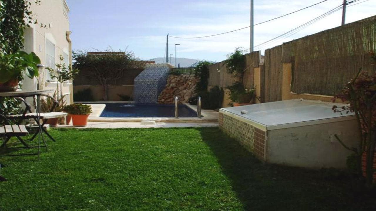 3 bedroom Villa for sale in Benferri with pool garage - € 199,995 (Ref: 3362060)