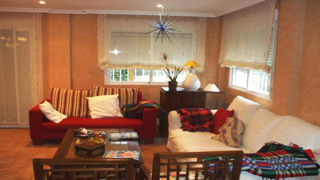 3 bedroom Villa for sale in Benferri with pool garage - € 199,995 (Ref: 3362060)