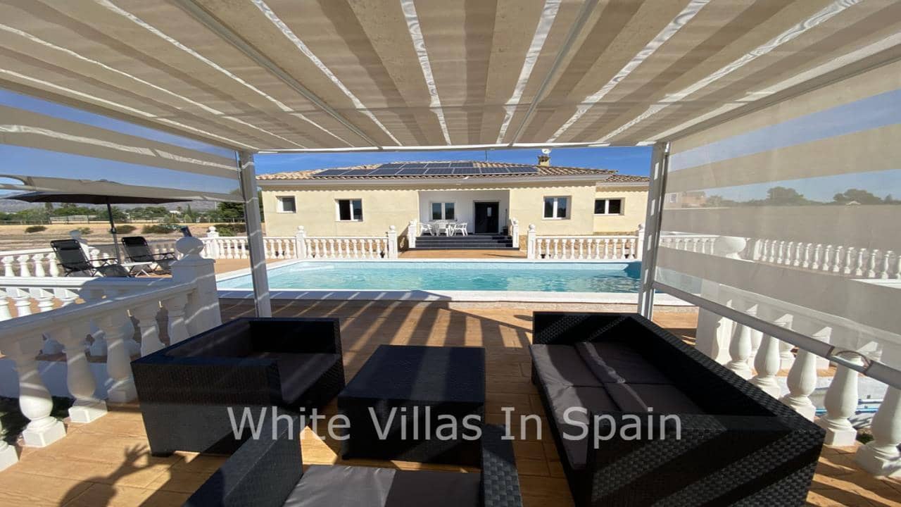 4 soveværelse Villa til salg i Crevillente / Crevillent med swimmingpool garage - € 299.995 (Ref: 7904892)