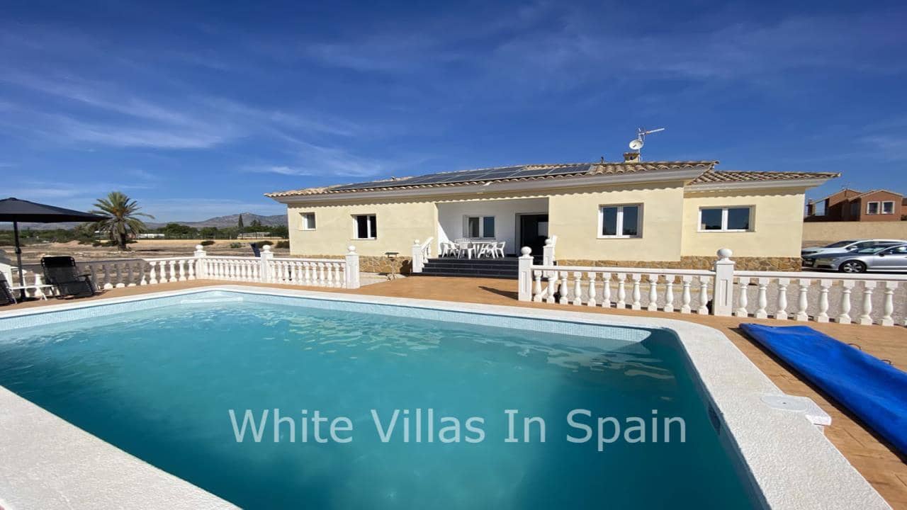4 soveværelse Villa til salg i Crevillente / Crevillent med swimmingpool garage - € 299.995 (Ref: 7904892)