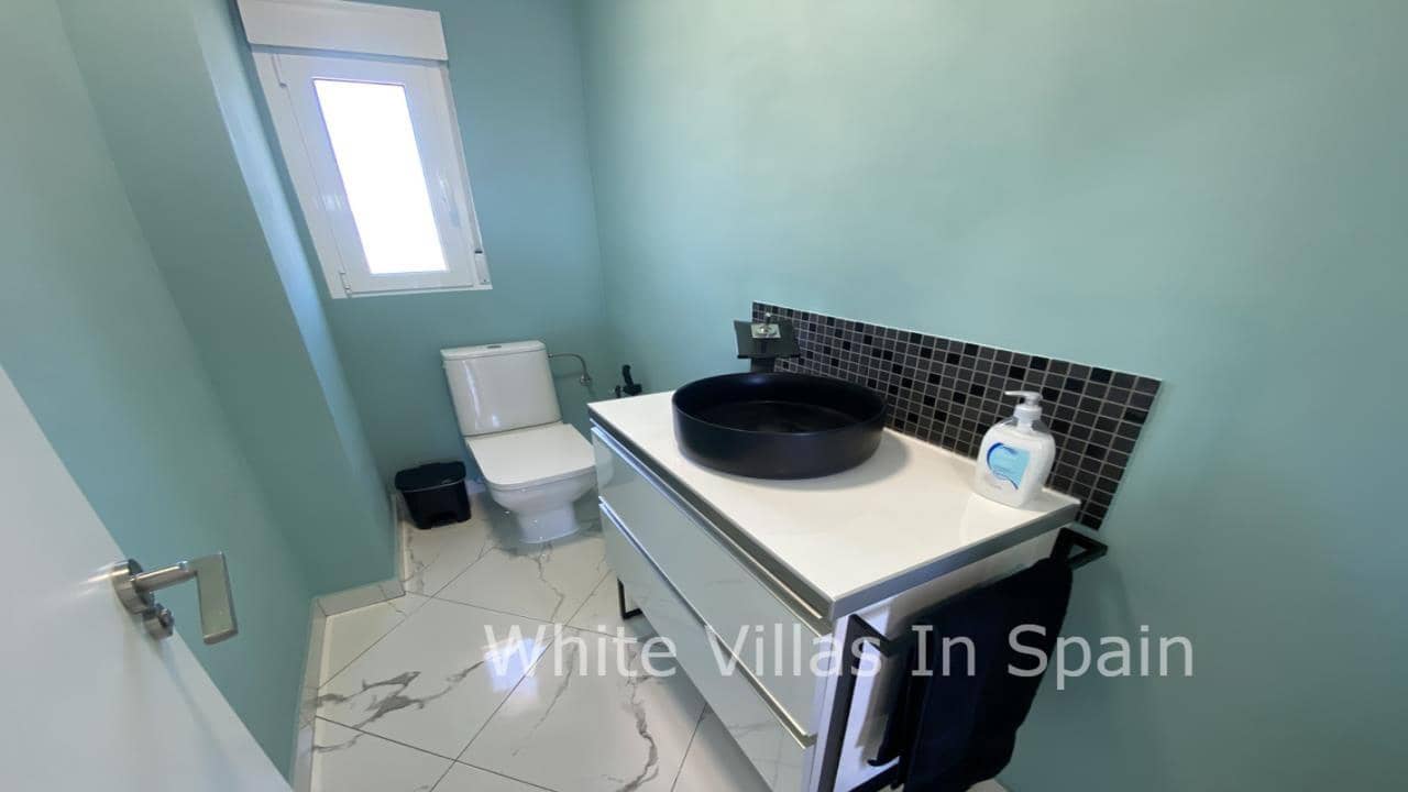 4 soveværelse Villa til salg i Crevillente / Crevillent med swimmingpool garage - € 299.995 (Ref: 7904892)