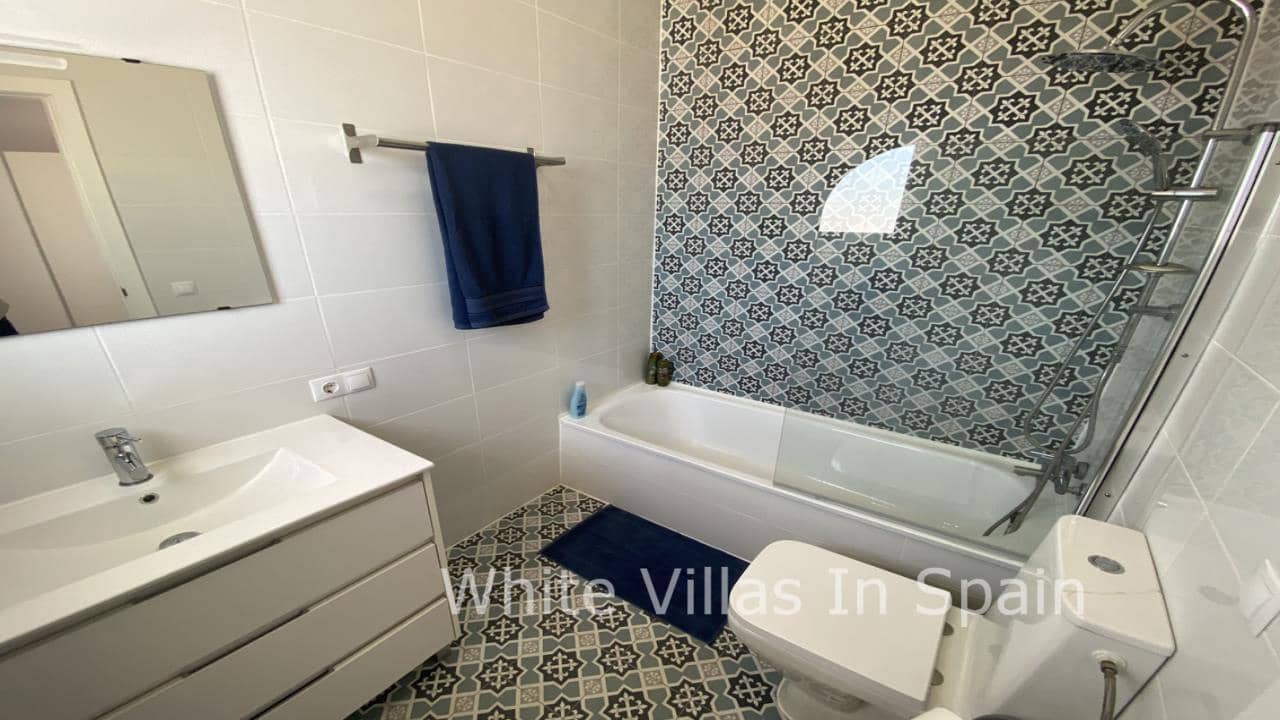 4 soveværelse Villa til salg i Crevillente / Crevillent med swimmingpool garage - € 299.995 (Ref: 7904892)