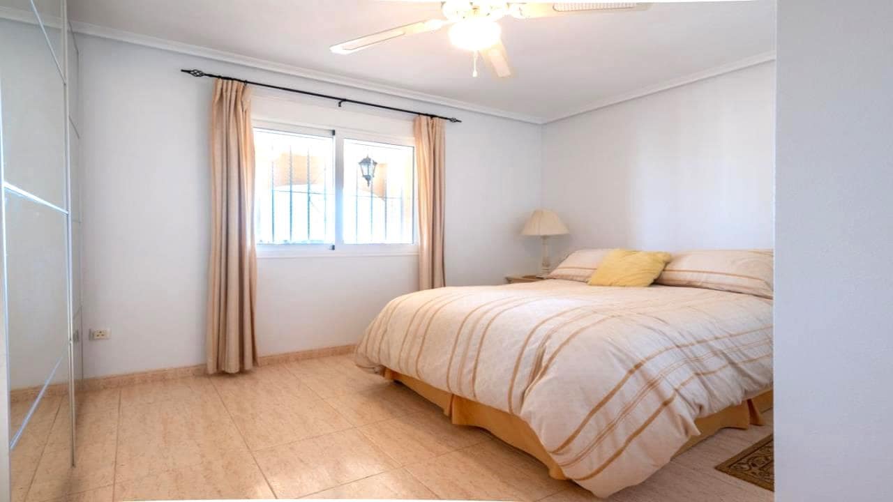 4 camera da letto Villa in vendita in Algorfa con piscina garage - 575.000 € (Rif: 8171613)