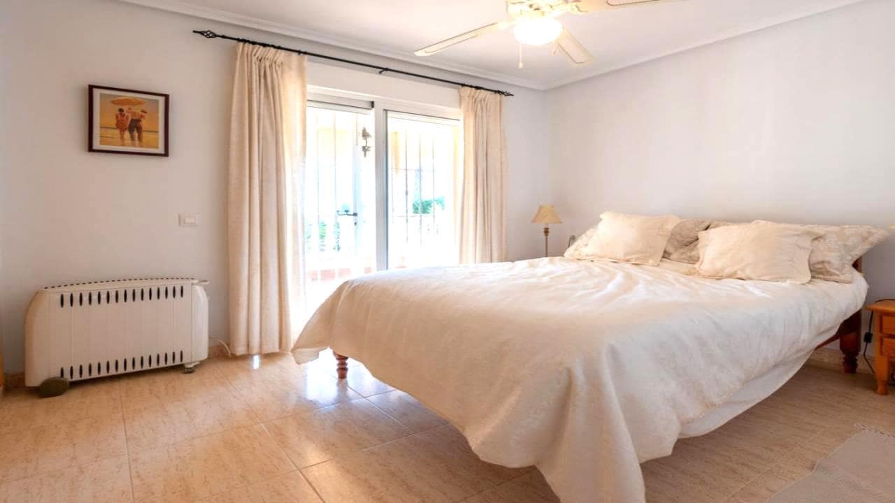 4 camera da letto Villa in vendita in Algorfa con piscina garage - 575.000 € (Rif: 8171613)