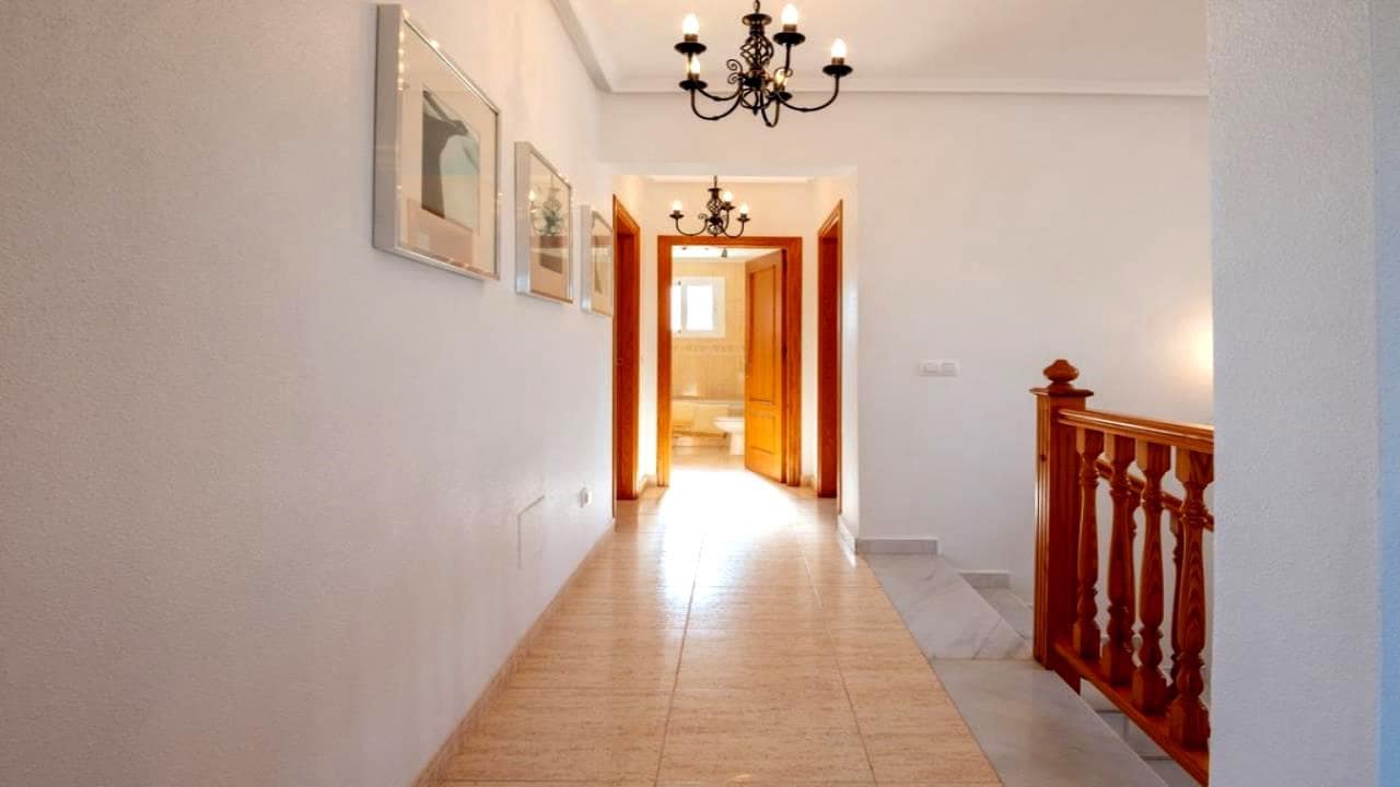 4 camera da letto Villa in vendita in Algorfa con piscina garage - 575.000 € (Rif: 8171613)