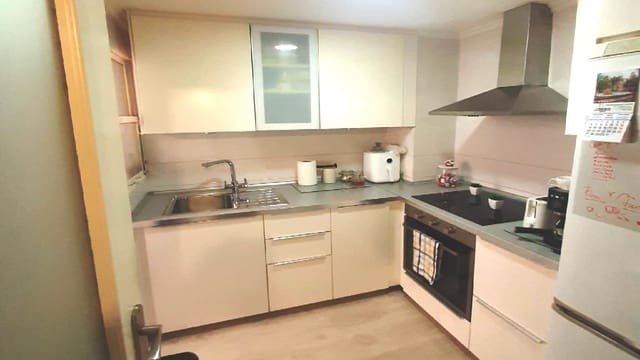 3 Zimmer Apartment zu verkaufen in Torrevieja - 255.000 € (Ref: 8425463)