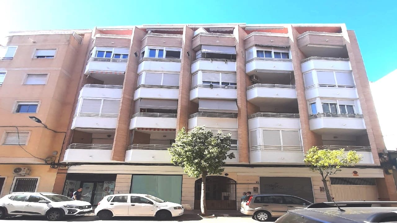 3 Zimmer Apartment zu verkaufen in Torrevieja - 255.000 € (Ref: 8425463)