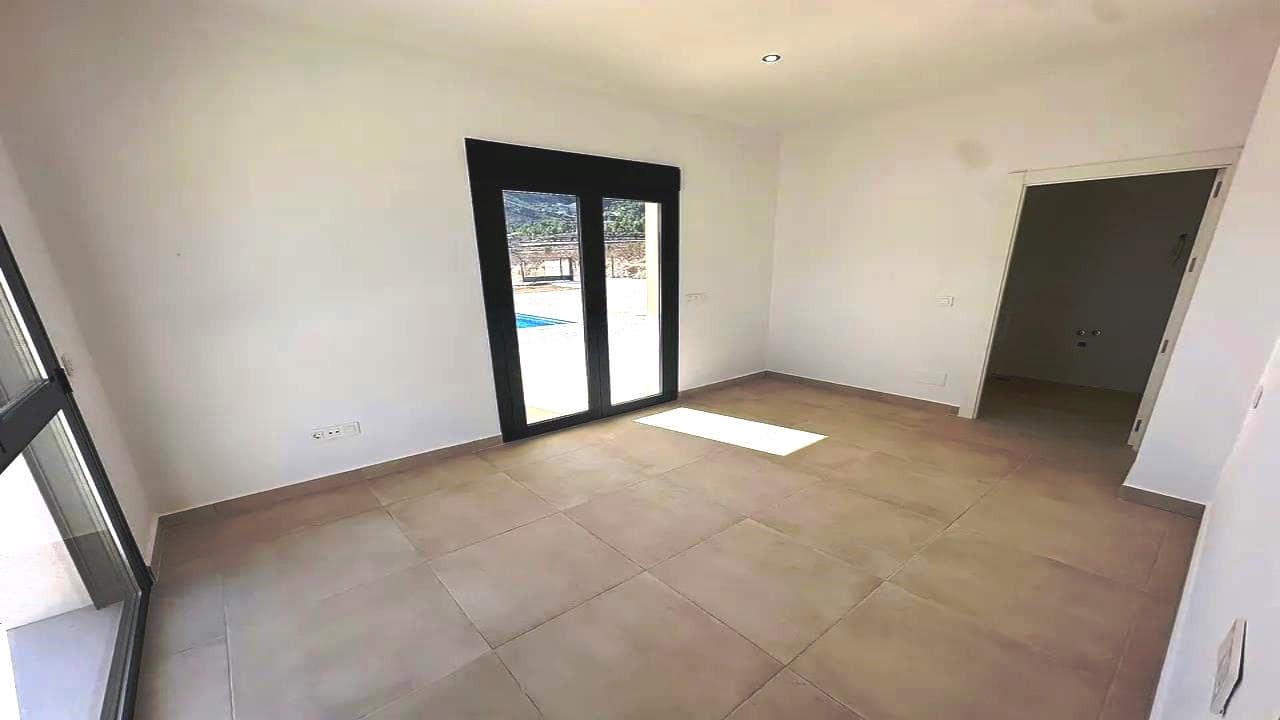 3 camera da letto Villa in vendita in Hondon de las Nieves con piscina garage - 340.000 € (Rif: 8458413)