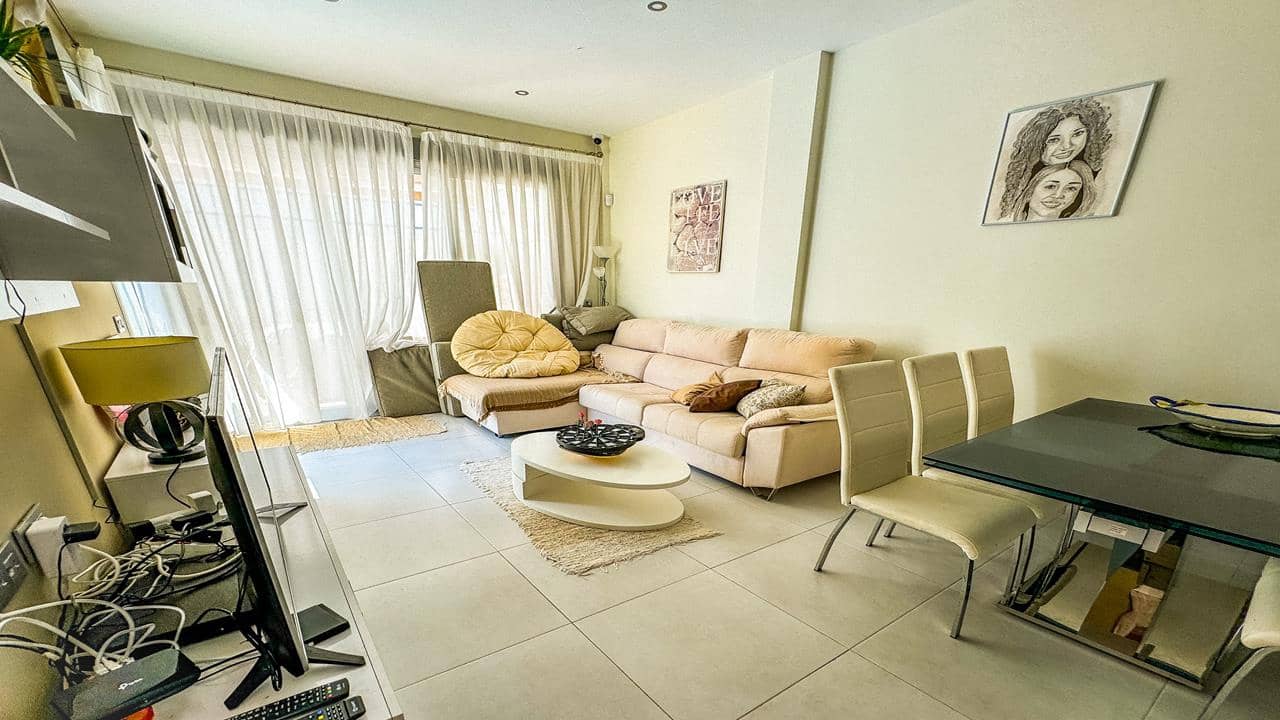 3 makuuhuone Huvila myytävänä paikassa Ciudad Quesada mukana uima-altaan 
autotalli - 334 999 € (Ref: 8480033)