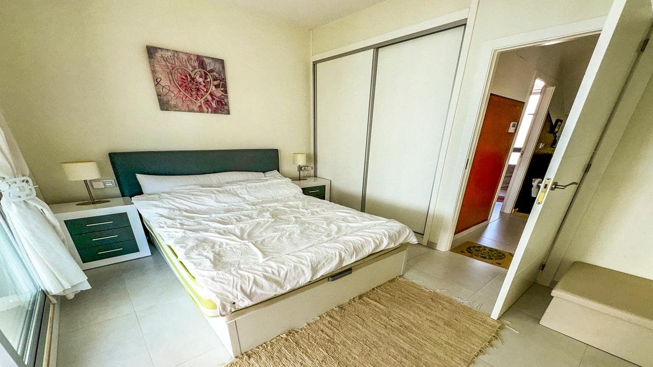 3 makuuhuone Huvila myytävänä paikassa Ciudad Quesada mukana uima-altaan 
autotalli - 334 999 € (Ref: 8480033)