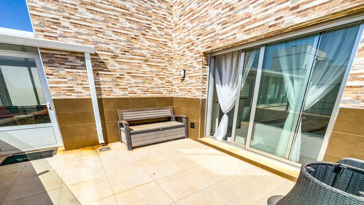 3 makuuhuone Huvila myytävänä paikassa Ciudad Quesada mukana uima-altaan 
autotalli - 334 999 € (Ref: 8480033)