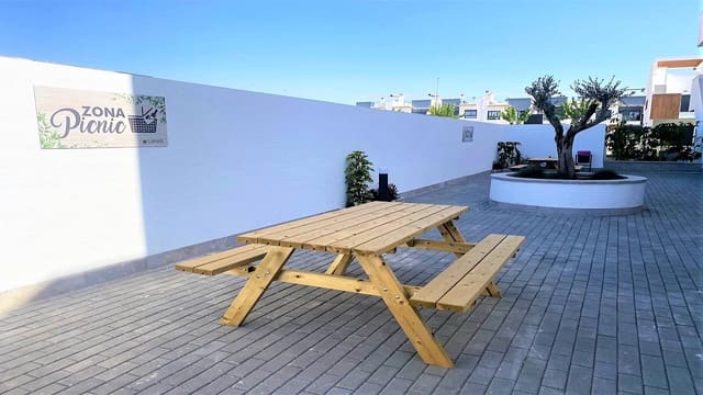 2 soverom Leilighet til salgs i Pilar de la Horadada med svømmebasseng garasje - € 259 900 (Ref: 8620713)