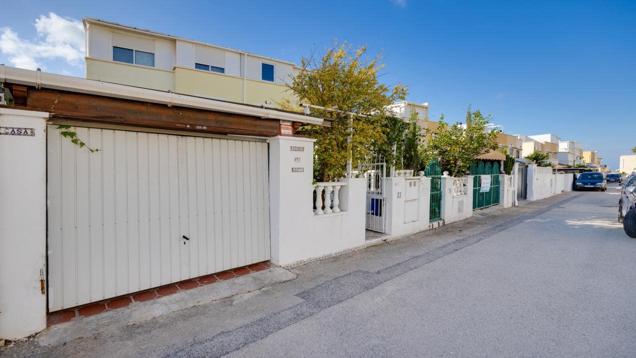 2 soveværelse Byhus til salg i Los Altos med swimmingpool garage - € 179.969 (Ref: 8688672)