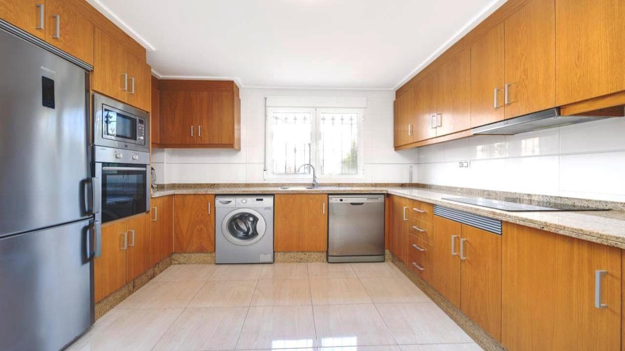 3 soveværelse Lejlighed til salg i Villamartin med swimmingpool garage - € 239.969 (Ref: 8690815)