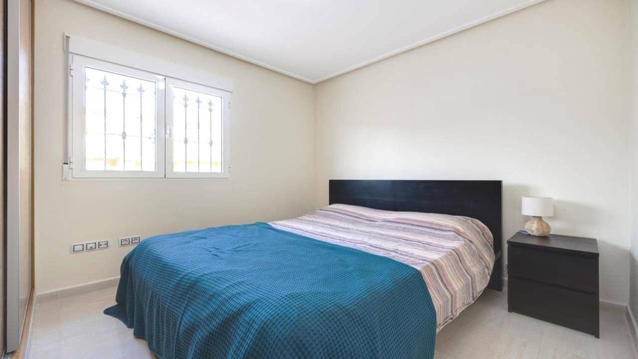 3 soveværelse Lejlighed til salg i Villamartin med swimmingpool garage - € 239.969 (Ref: 8690815)