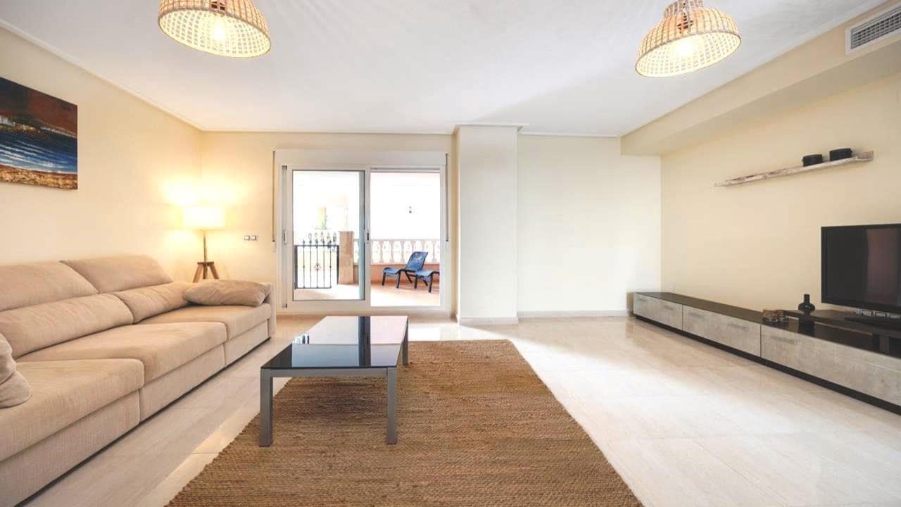 3 soveværelse Lejlighed til salg i Villamartin med swimmingpool garage - € 239.969 (Ref: 8690815)