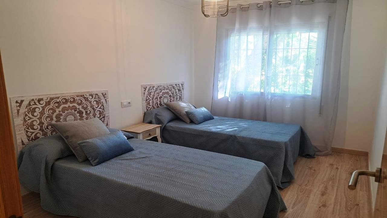 5 soverom Villa til salgs i Orihuela med svømmebasseng garasje - € 390 000 (Ref: 8716875)