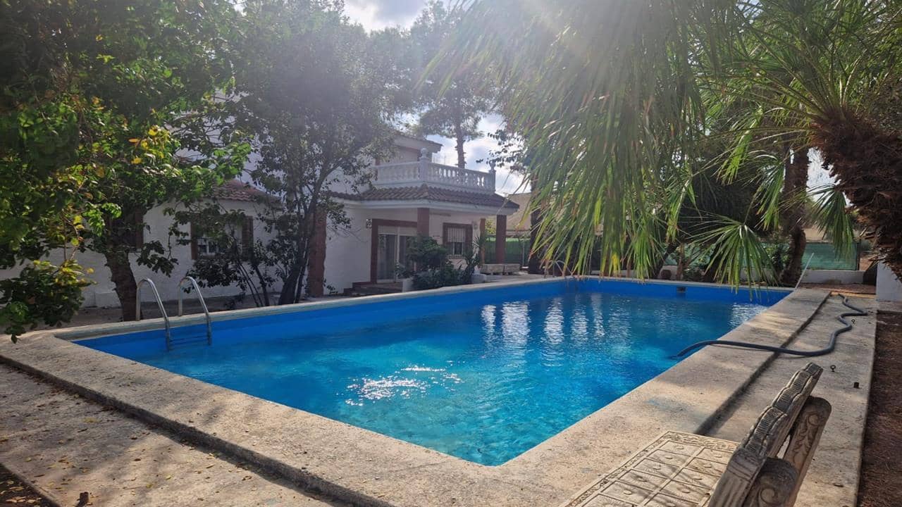 5 soverom Villa til salgs i Orihuela med svømmebasseng garasje - € 390 000 (Ref: 8716875)