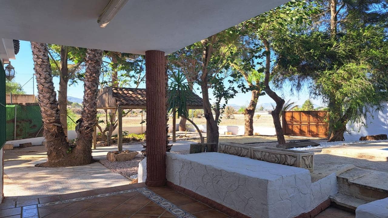 5 soverom Villa til salgs i Orihuela med svømmebasseng garasje - € 390 000 (Ref: 8716875)